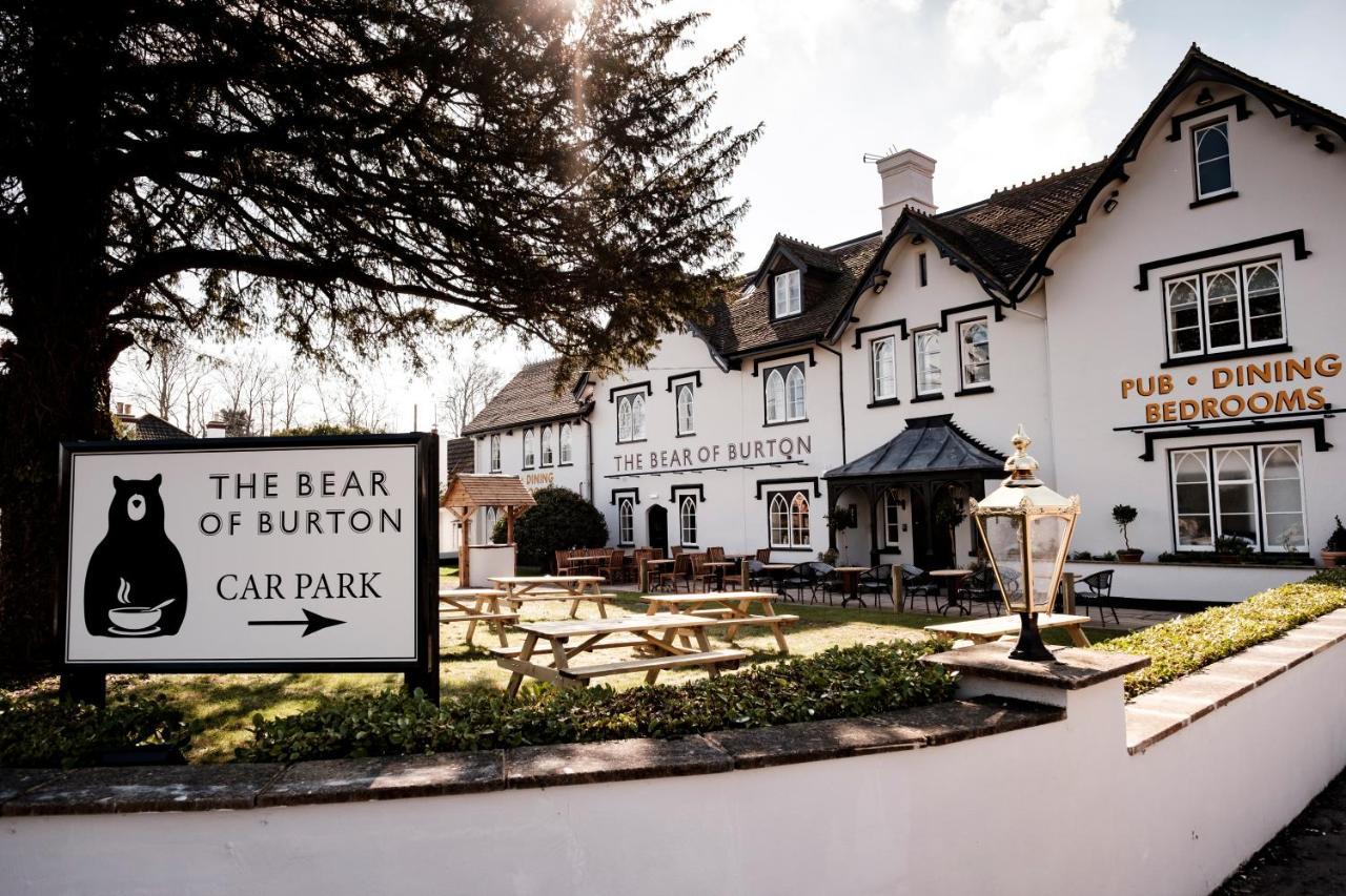 Bear Of Burton Hotel Christchurch  Exterior foto